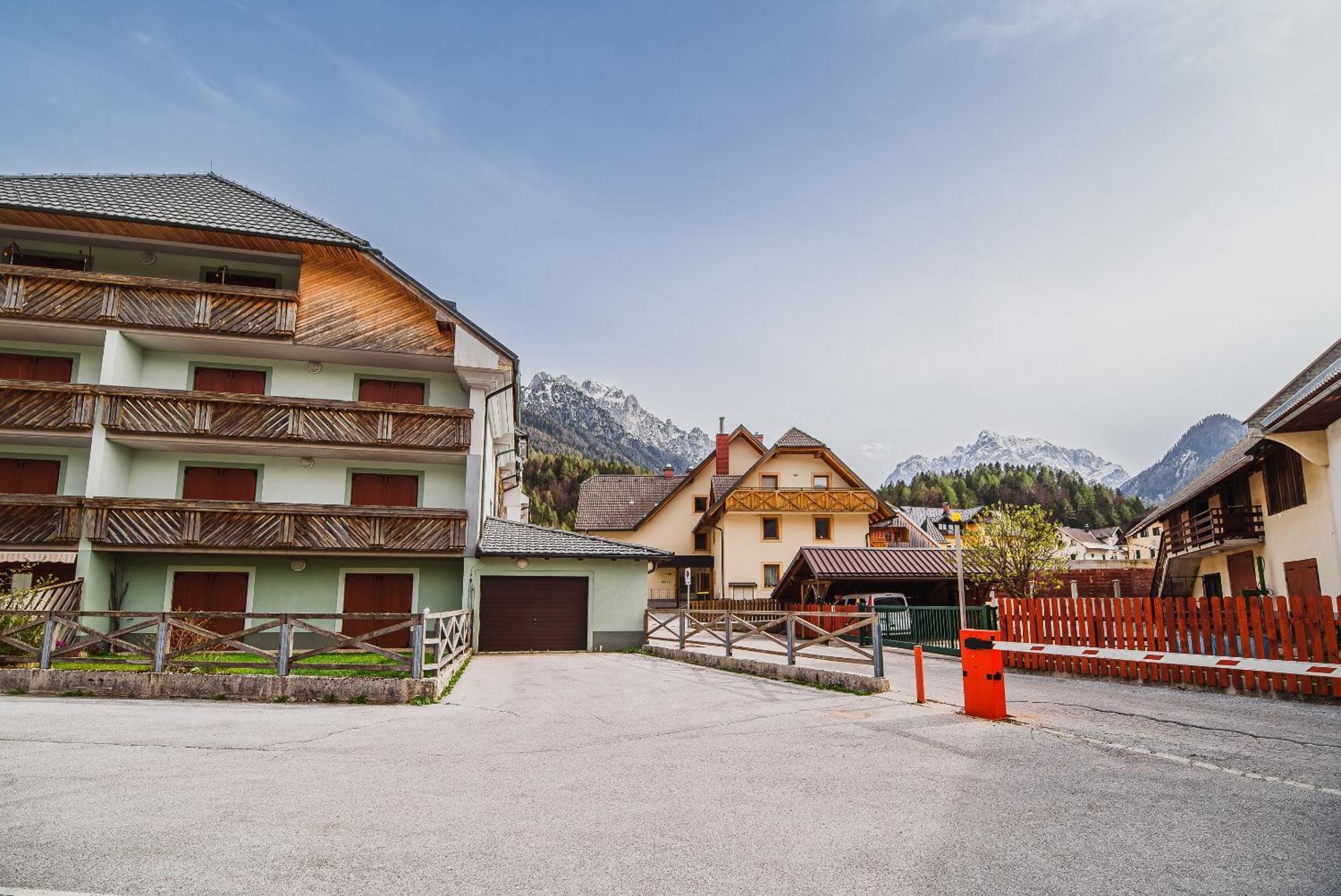 Apartments Slavec With Free Onsite Parking Kranjska Gora Zimmer foto
